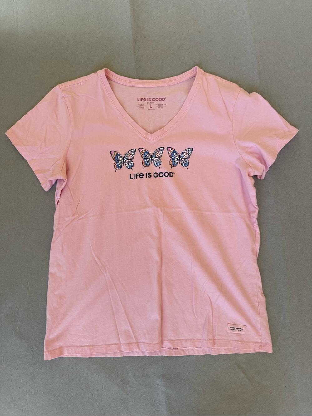Life Is Good Tie Dye Butterfly Women’s V-Neck Crusher Tee - Size L